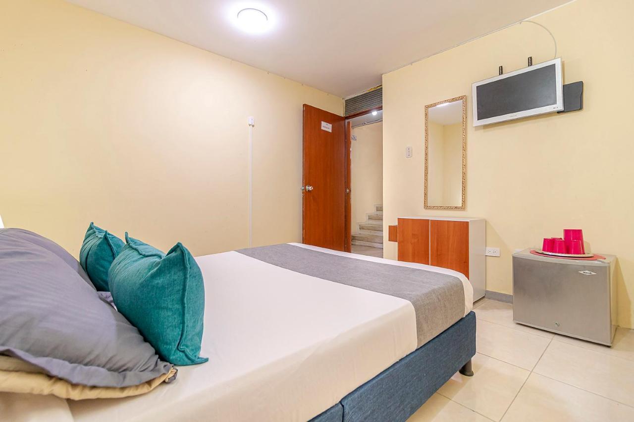 Ayenda Hostal El Tocororo โบโกตา ภายนอก รูปภาพ
