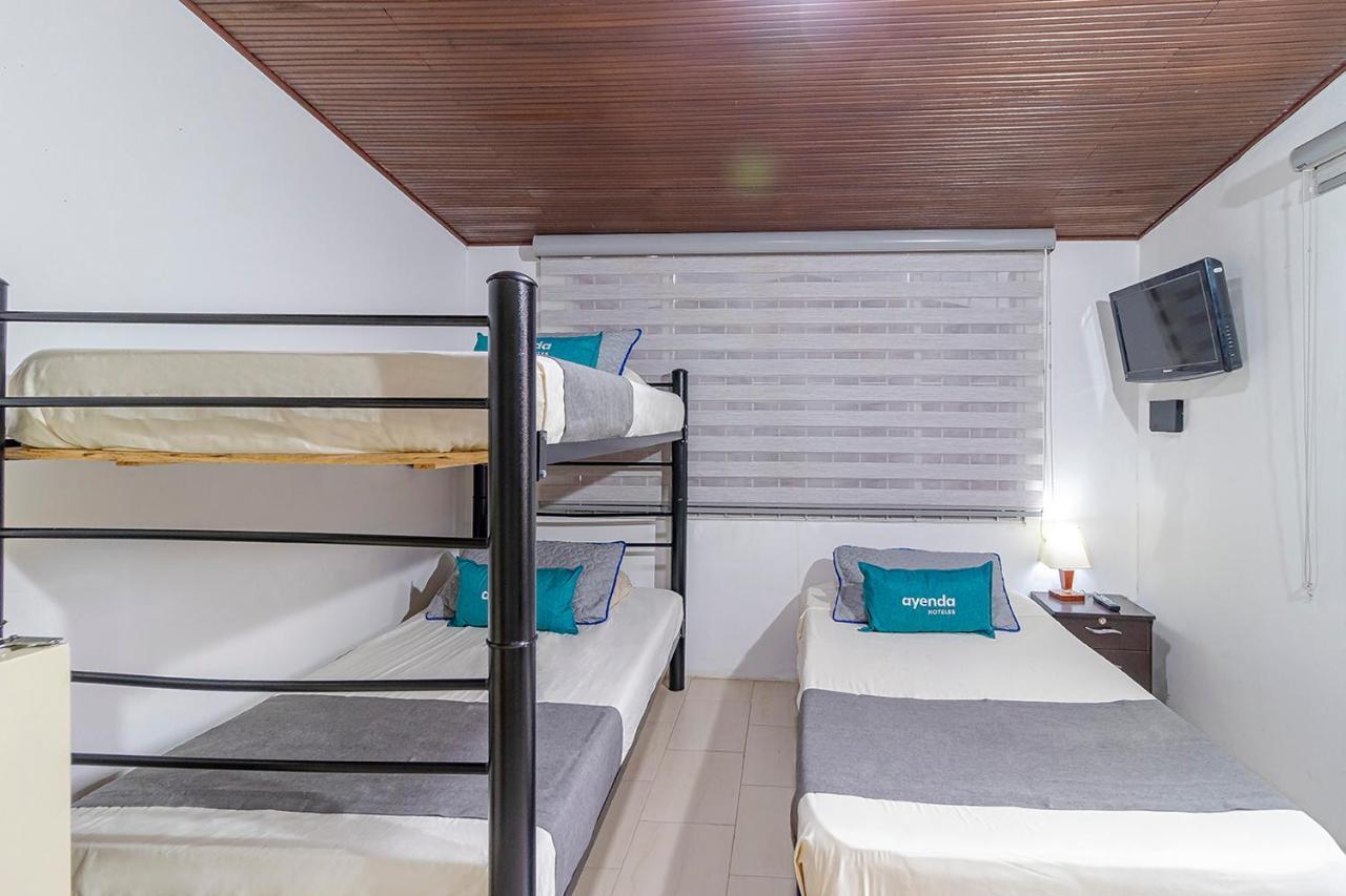 Ayenda Hostal El Tocororo โบโกตา ภายนอก รูปภาพ